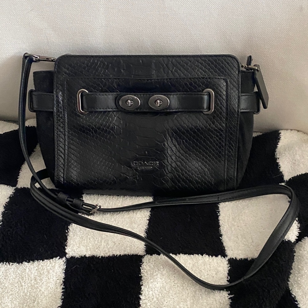 Coach Black Blake Snake Embossed Leather & Suede Turn Lock Detail Tote/Satchel